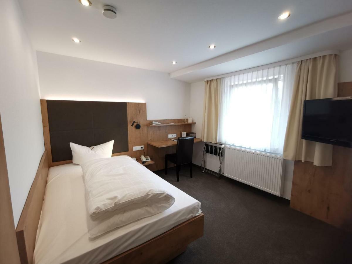 Gaestehaus Dorflinde Grasellenbach Εξωτερικό φωτογραφία