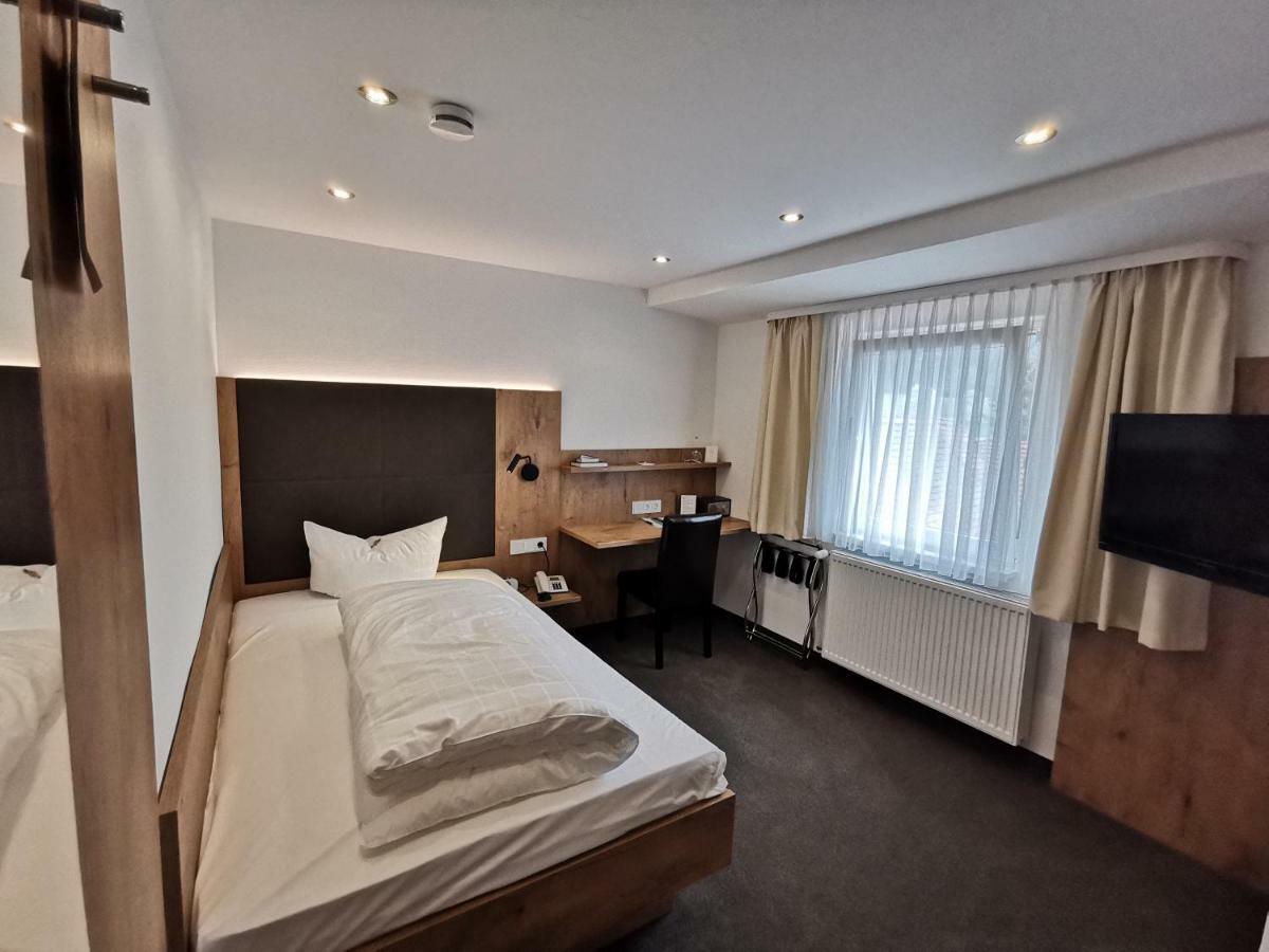 Gaestehaus Dorflinde Grasellenbach Εξωτερικό φωτογραφία